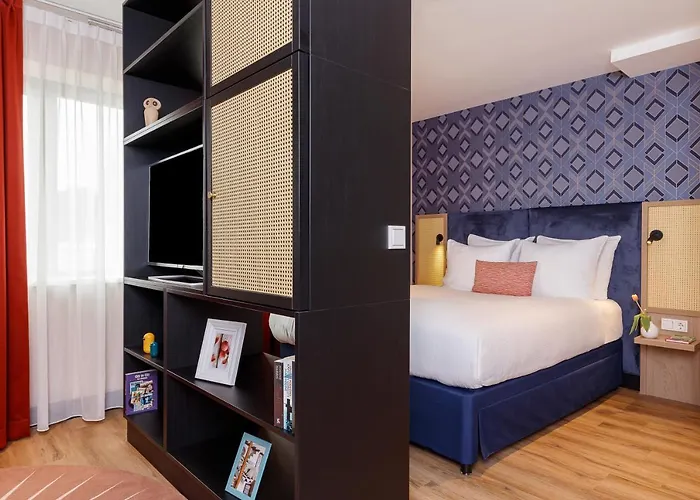 מלון דירות Boutique 4*